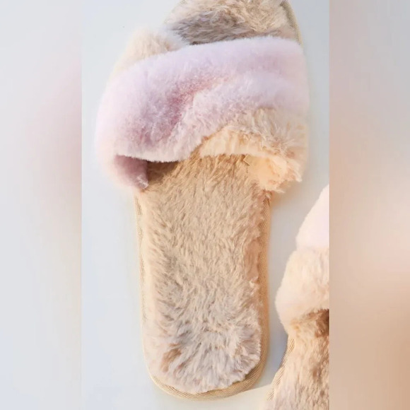 NWT l*space L Space Cloud Slipper MSRP $59 Sizes XS/S & M/L soft sexy - Picture 3 of 6